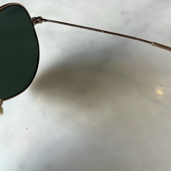 Ray-Ban Gold Aviator Sunglasses - Picture 5 of 6